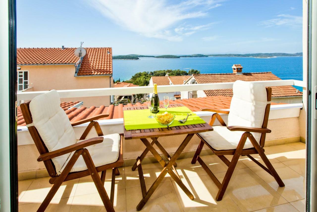 Apartments Tatjana Dominis Hvar Town Dış mekan fotoğraf
