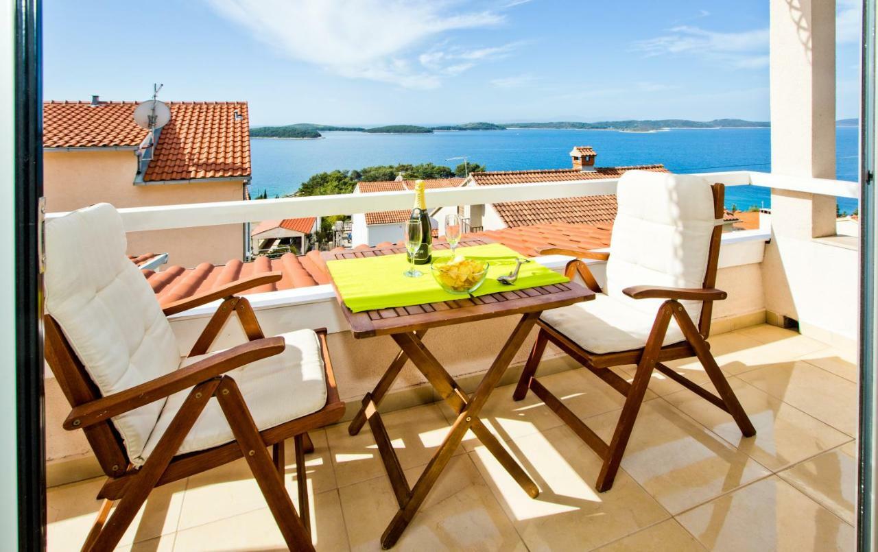Apartments Tatjana Dominis Hvar Town Dış mekan fotoğraf