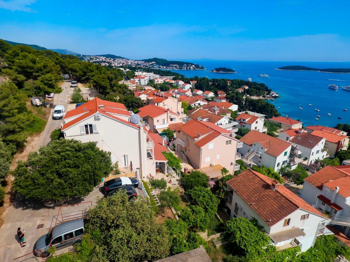 Apartments Tatjana Dominis Hvar Town Dış mekan fotoğraf