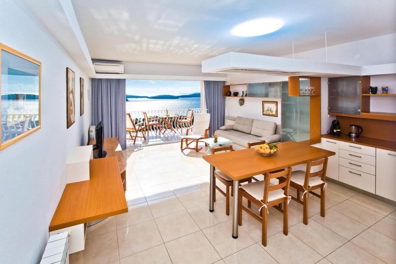 Apartments Tatjana Dominis Hvar Town Dış mekan fotoğraf